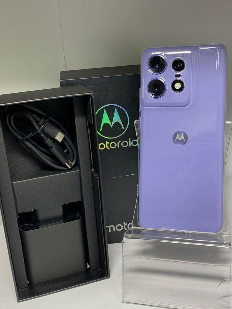 Motorola Moto Edge 60 Pro 8/256GB Sparkling Grape (PB7X0088RS) Код:01-200831576. Изображение 6