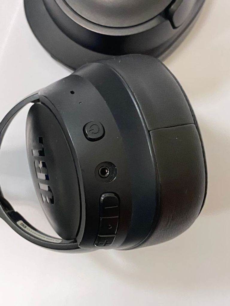 Дешево Jbl tune 710 bt з ломбарду