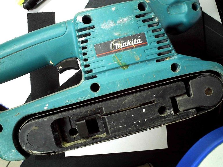 Дешево Makita 9910 з ломбарду