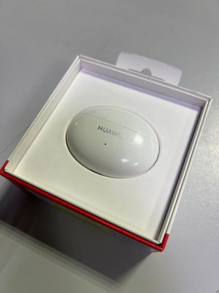 Дешево Huawei freebuds 6i з ломбарду
