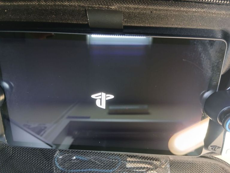 Оголошення Sony playstation portal Б/У