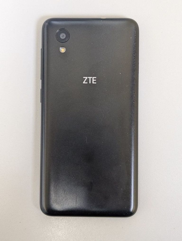 Розпродаж Zte Blade L8 1/16GB Black, продавець Техноскарб