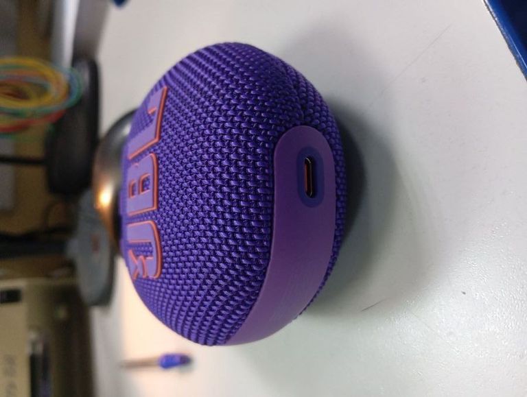 Дешево Jbl clip 5 з ломбарду