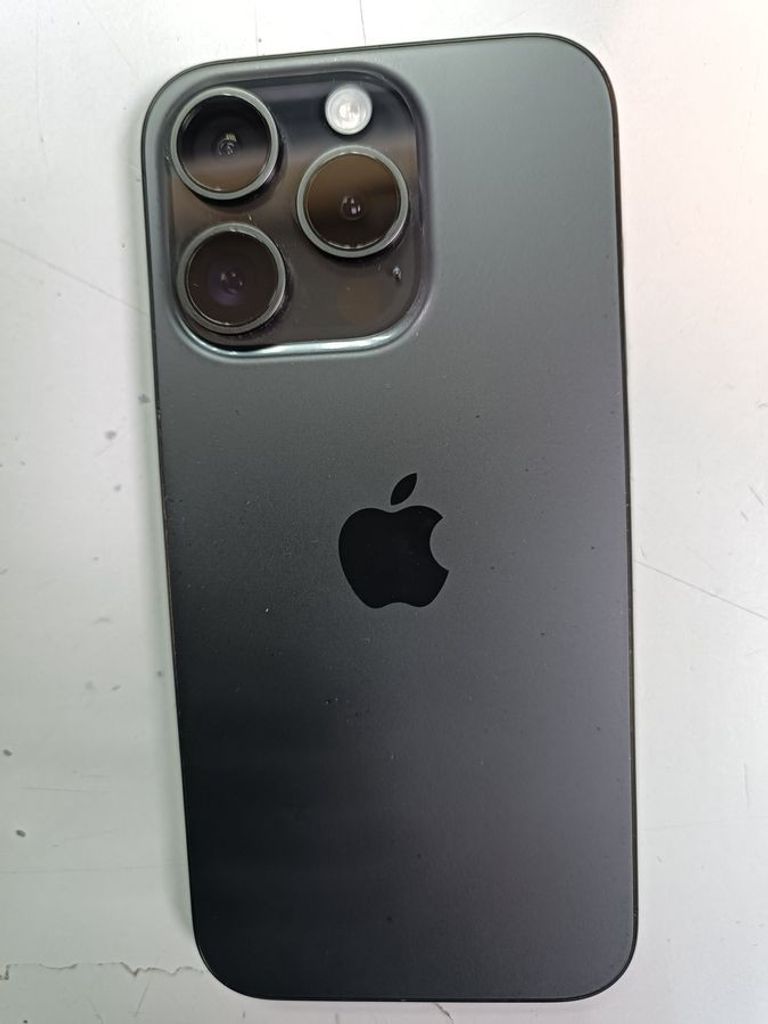 Дешево Apple iphone 15 pro 256gb з ломбарду