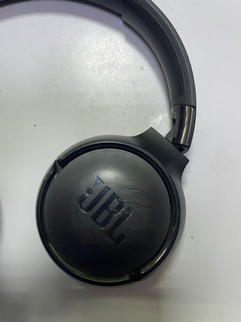 Объявление Jbl tune 520bt Б/У