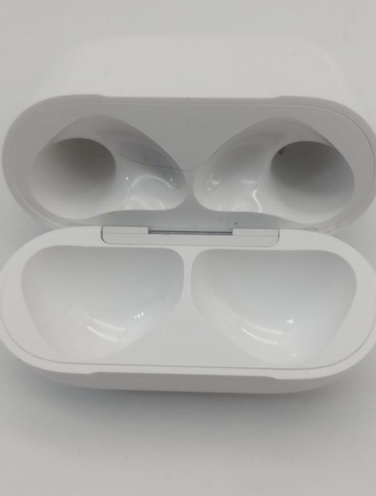 Распродажа Apple airpods 4 with active noise cancellation, продавец Техноскарб