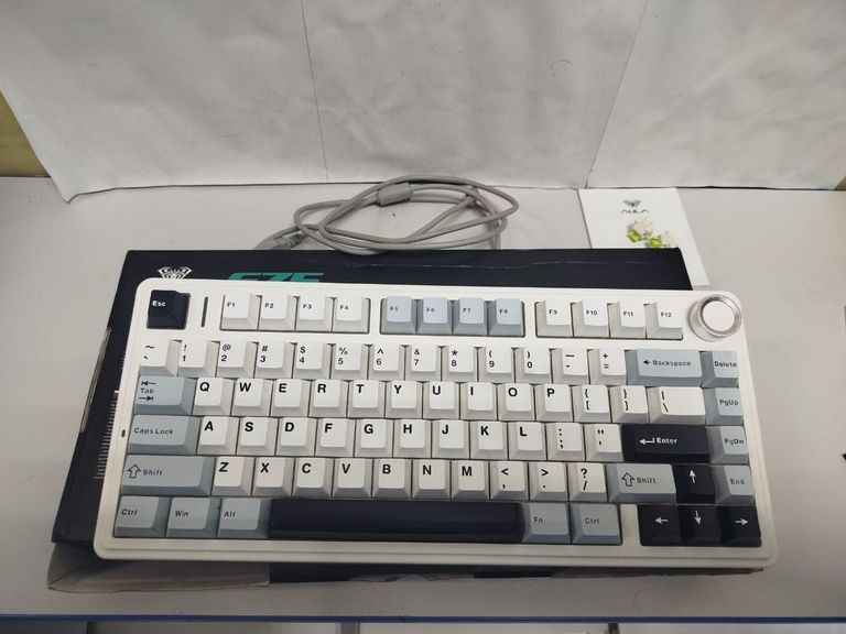 Оголошення Aula f75 wireless Б/У