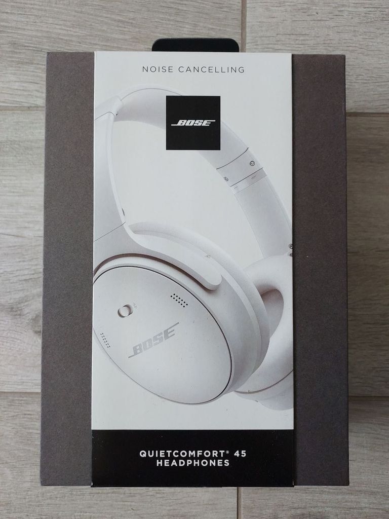 Купити Bose QuietComfort 45 White Smoke (866724-0200) Б/У