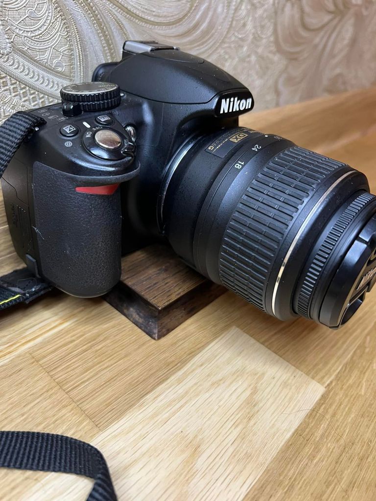 Nikon d3100 nikon nikkor af-s 18-55mm f/3.5-5.6g vr dx Код:null. Изображение 6