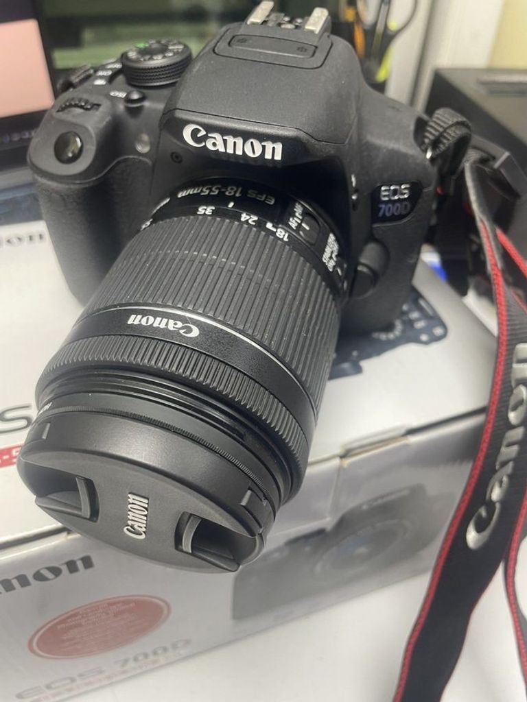Купить Canon eos 700d + ef-s 18-135mm 1:3.5-5.6 is Б/У