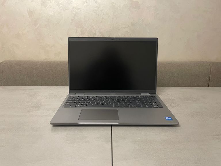 Dell Latitude 5530, 15,6" FHD IPS, i5-1235U, 16GB, 256GB Код:null. Зображення 5
