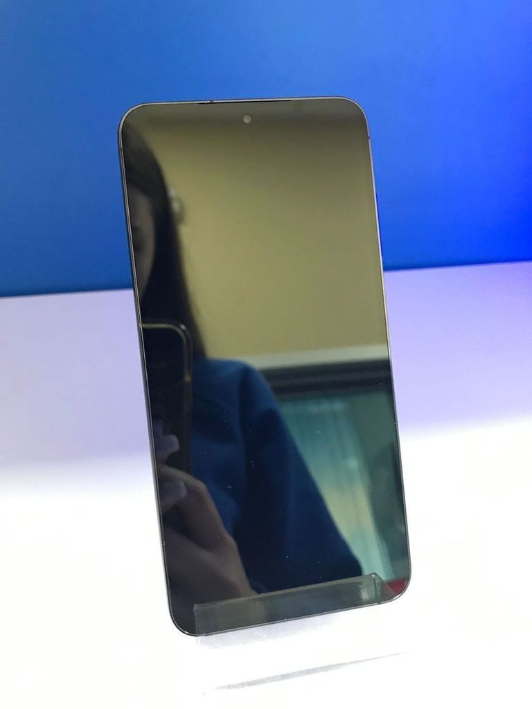 Оголошення Samsung galaxy s23 8/128gb Б/У