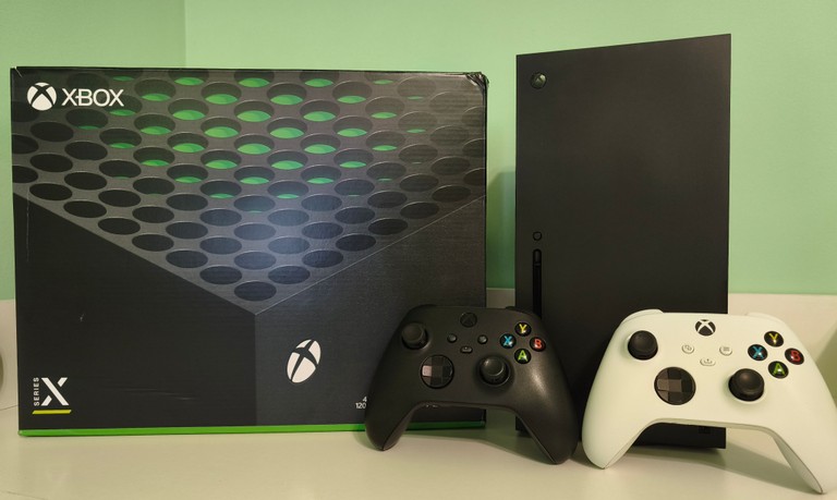 Купити Приставка  XBOX series X Б/У