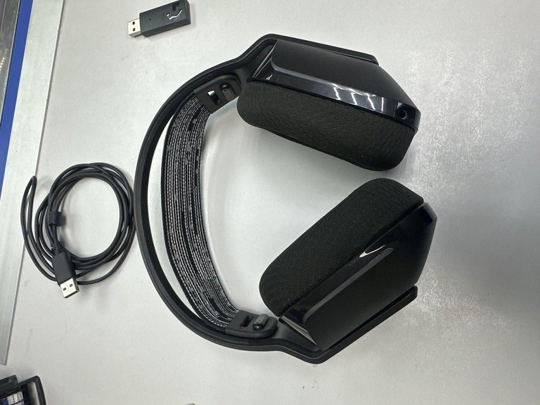 Купить Logitech g733 lightspeed wireless rgb Б/У