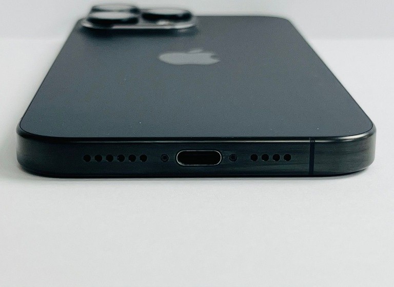 Apple iphone 15 pro max 256gb Код:01-200955358. Зображення 7