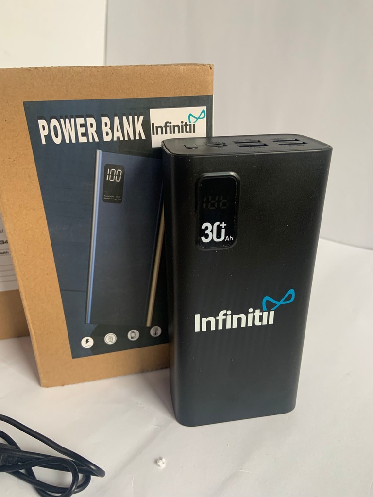 Дешево Infinitii  з ломбарду