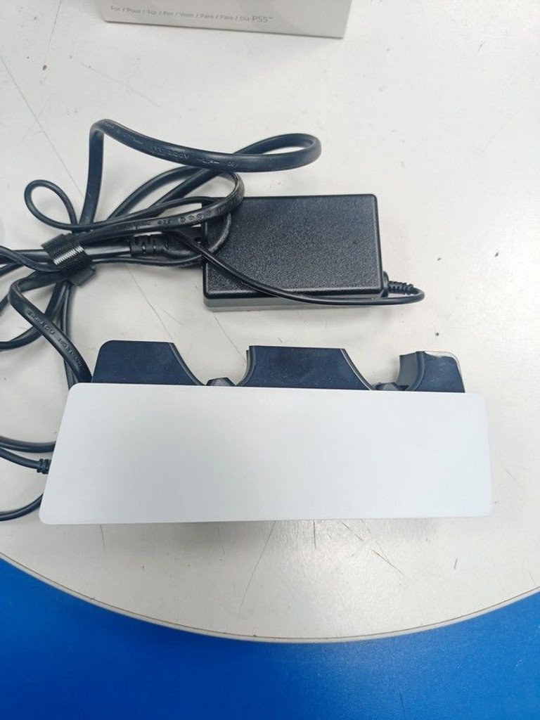 Оголошення Sony dualsense charging station cfi-zds1 Б/У