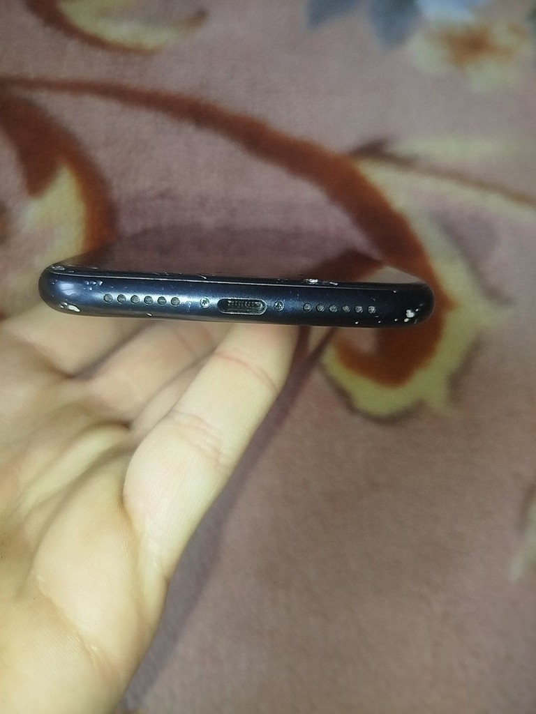 Дешиво Apple iPhone XR 64GB Black (MRY42) с ломбарда
