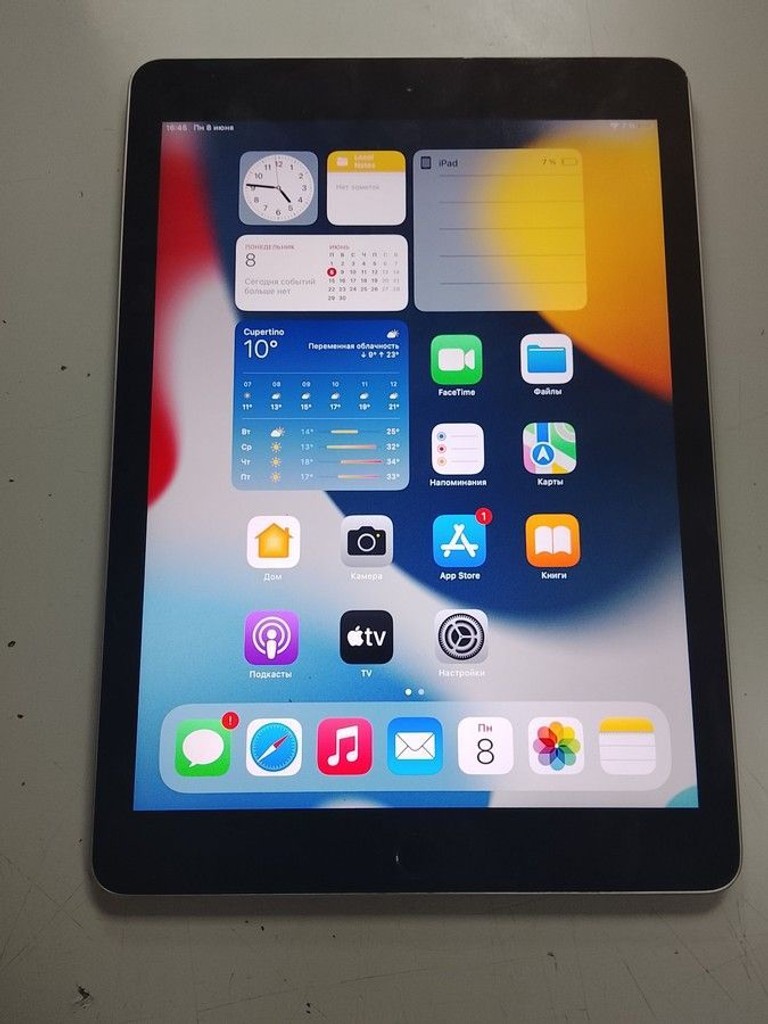 Дешиво Apple ipad air 2 wifi a1566 16gb с ломбарда