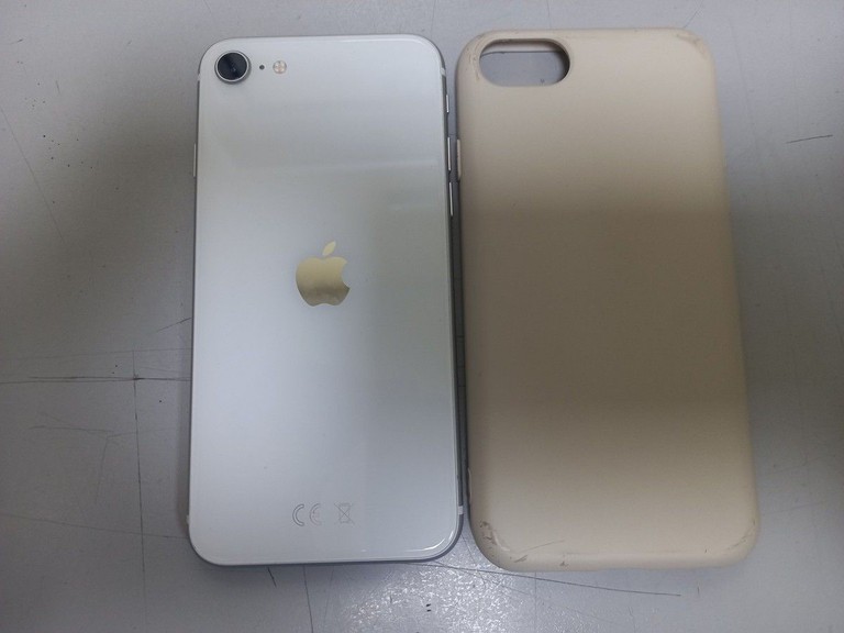 Apple iPhone SE 2020 128GB Black Slim Box (MHGT3) Код:01-200986385. Зображення 8