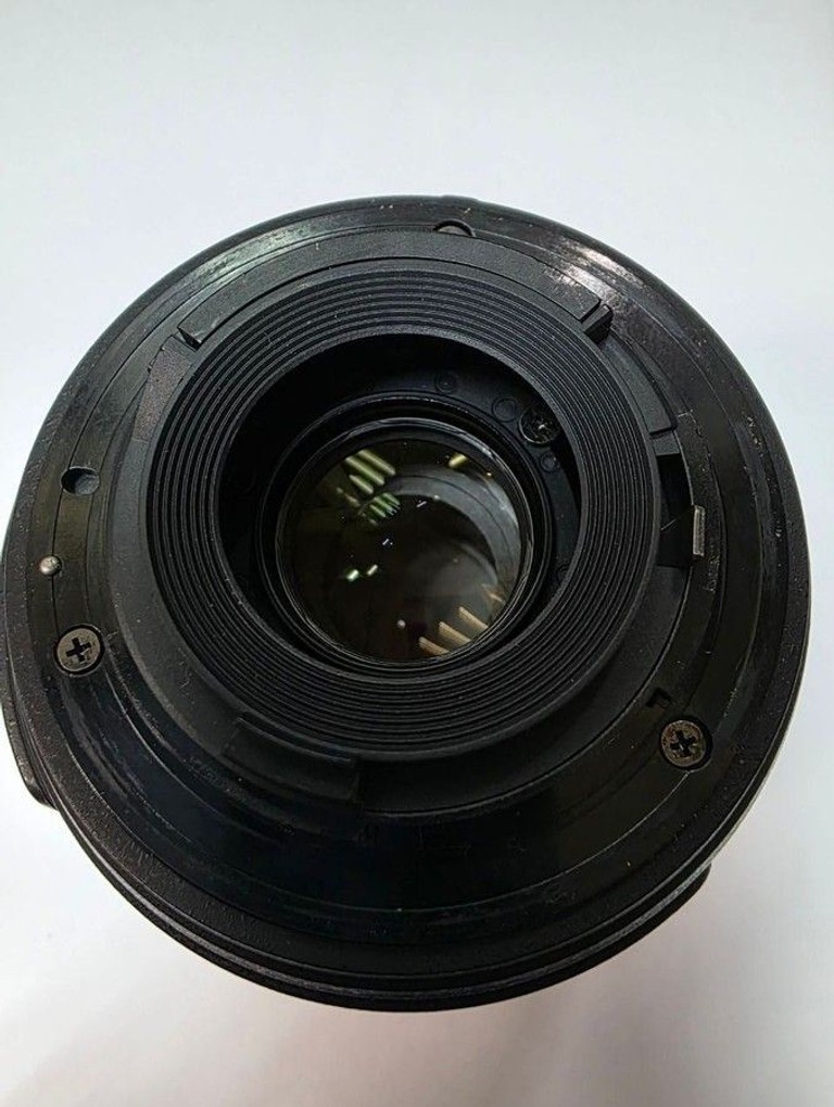 Nikon d3000 kit /af-s nikkor 18-55mm 1:3,5-5,6g vr dx Код:01-200986617. Зображення 7