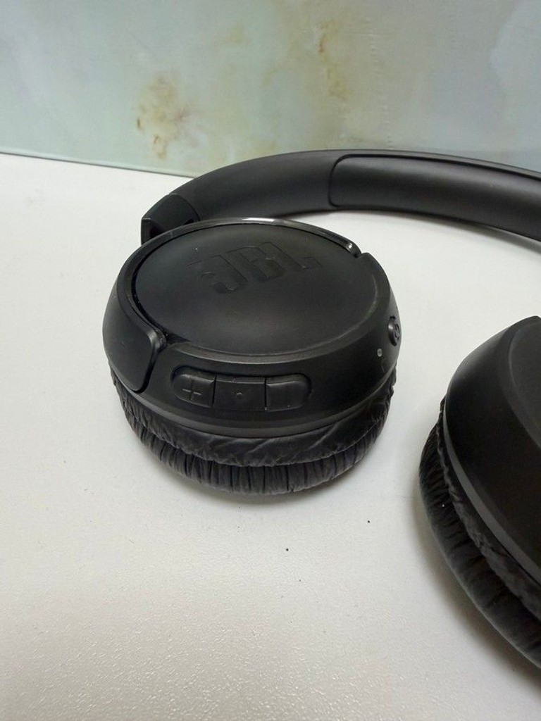 Дешево Jbl tune 510bt з ломбарду