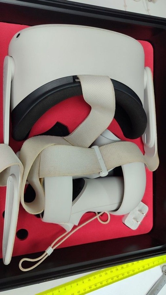 Купити Oculus Quest 2 256 GB Б/У
