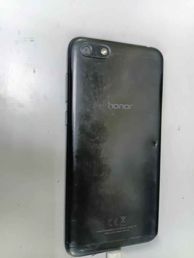 Оголошення Huawei honor 7a 2/16gb Б/У