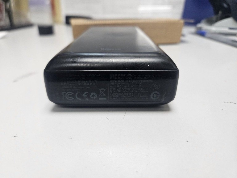 Купить Baseus 30000mah x30 Б/У