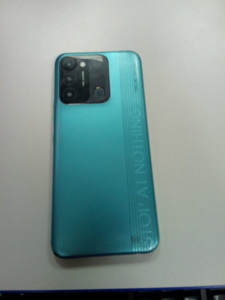 Розпродаж Tecno spark 8c kg5n 4/64gb, продавець Техноскарб