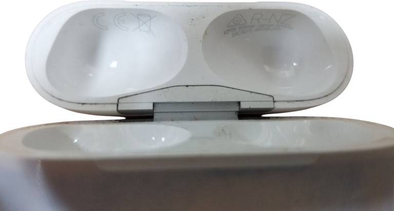 Apple airpods pro 2nd generation magsafe Код:01-201008496. Изображение 6