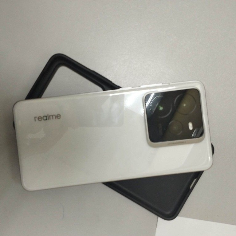 Оголошення Realme gt 7 pro 12/256gb Б/У