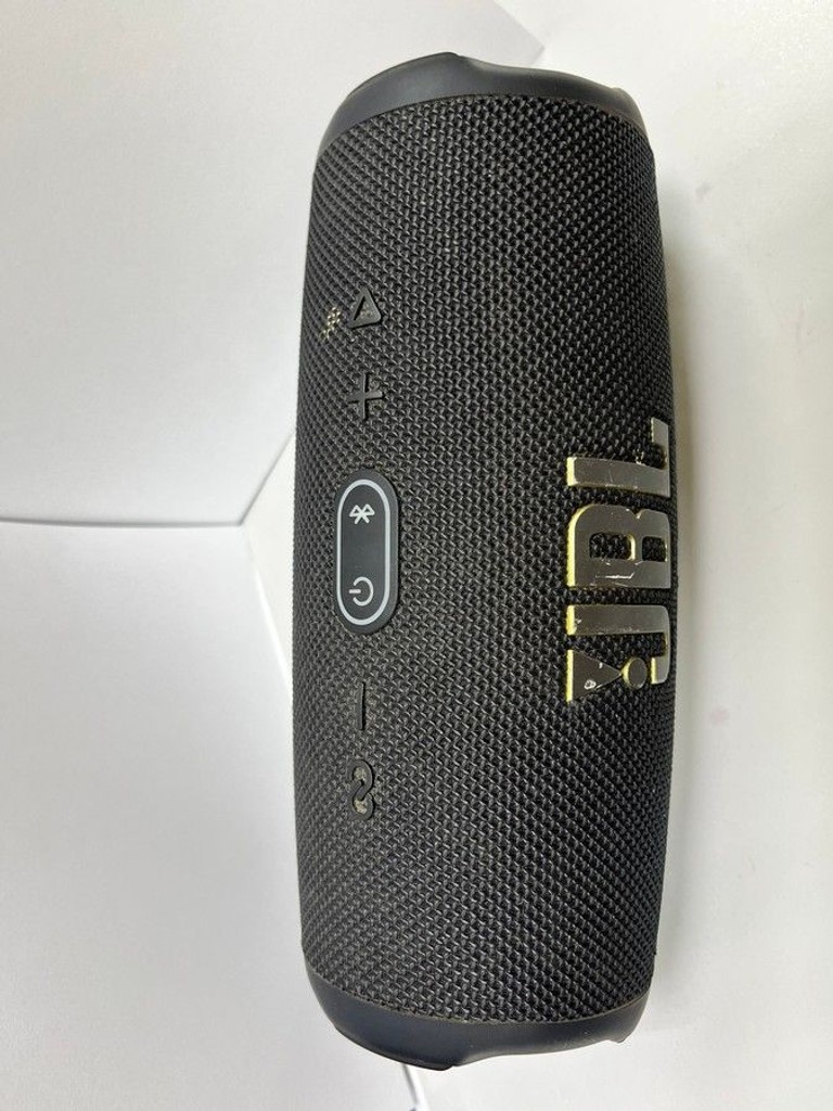 Оголошення Jbl charge 5 Б/У
