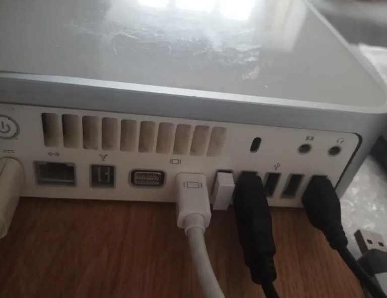 Дешиво Apple МакМіні А 1263 2009 с ломбарда