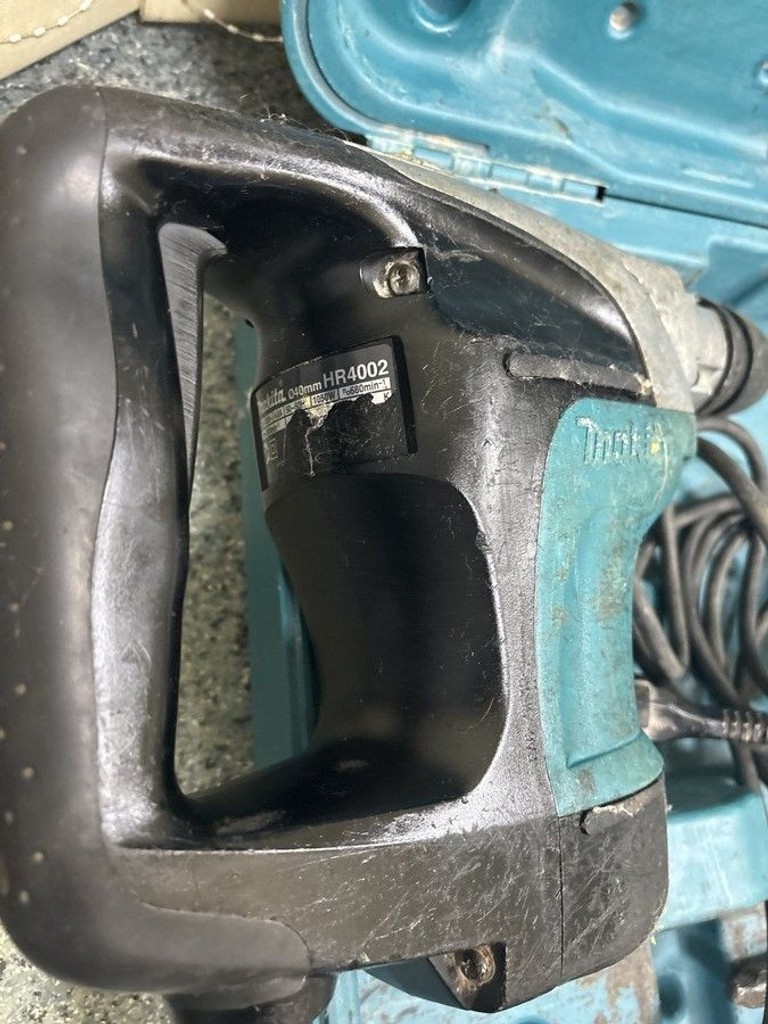 Оголошення Makita HR4002 Б/У