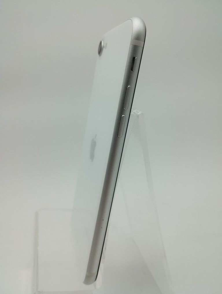 Розпродаж Apple iPhone SE 2020 128GB Black Slim Box (MHGT3), продавець Техноскарб