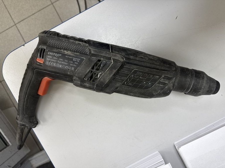 Дешево Dnipro-M rh-16 з ломбарду