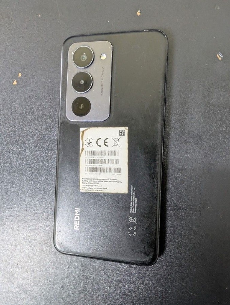 Оголошення Xiaomi redmi 15 4g 8/256gb Б/У