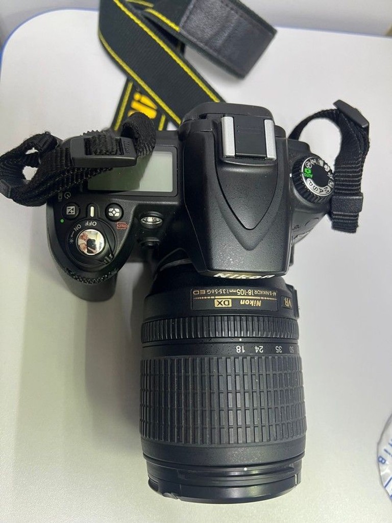 Дешево Nikon d90 nikon nikkor af-s 18-105mm f/3.5-5.6g ed vr dx з ломбарду
