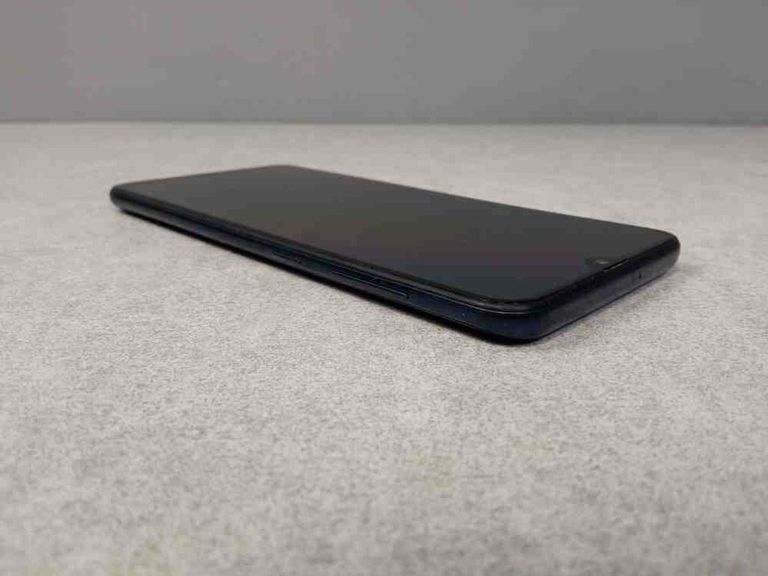 Samsung Galaxy A20 2019 SM-A205F 3/32GB Red (SM-A205FZRV) Код:2000003245727. Зображення 9