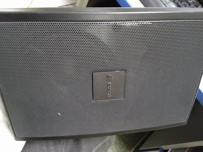 Купити Bosch LB2-UC30-D1 Б/У