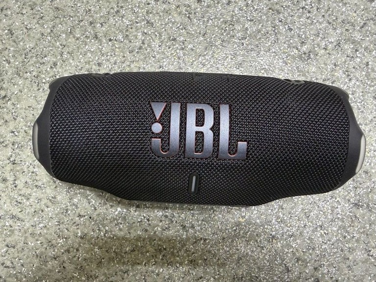 Купити JBL Charge 6 Black Б/У