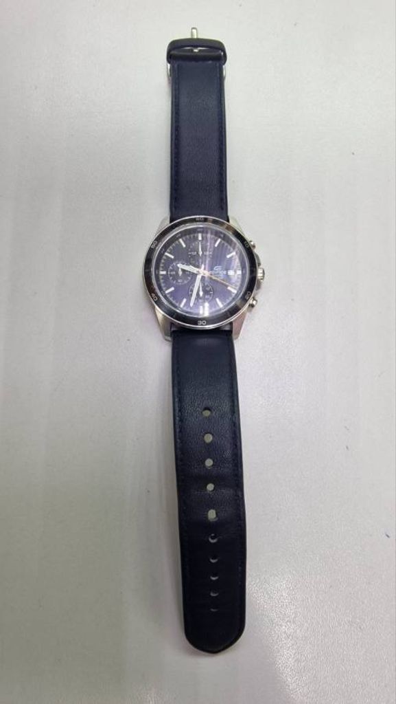 Casio efr-526dy