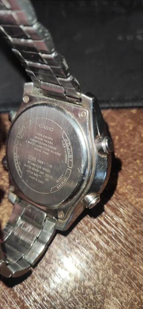 Casio AMW 710