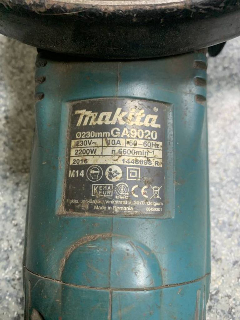 Makita ga9020s до 7 лет