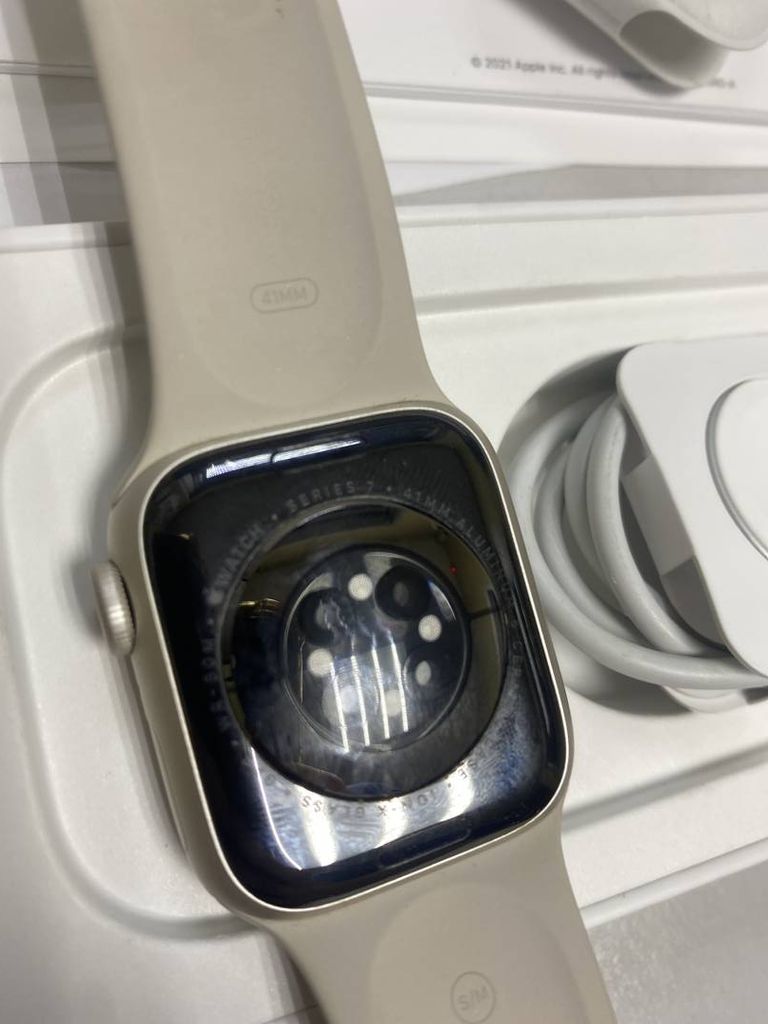 Apple watch series 7 gps 41mm aluminum case with sport