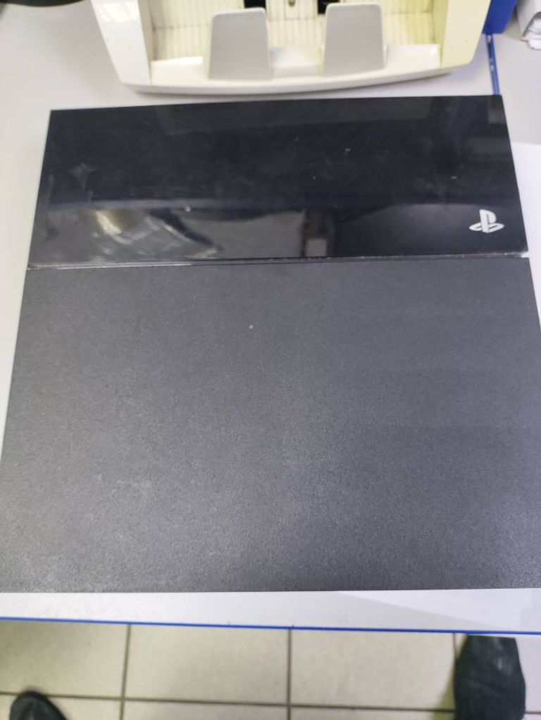Купити Sony playstation 4 500gb Б/У