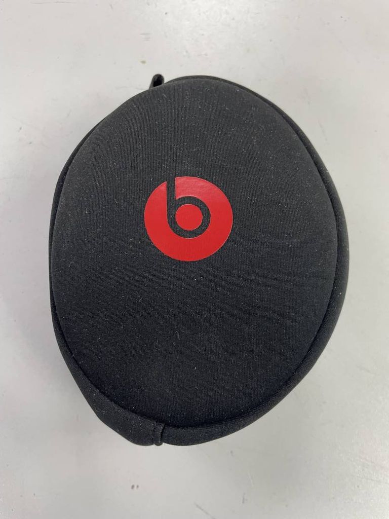 Дешиво Monster beats solo 2 wireless с ломбарда