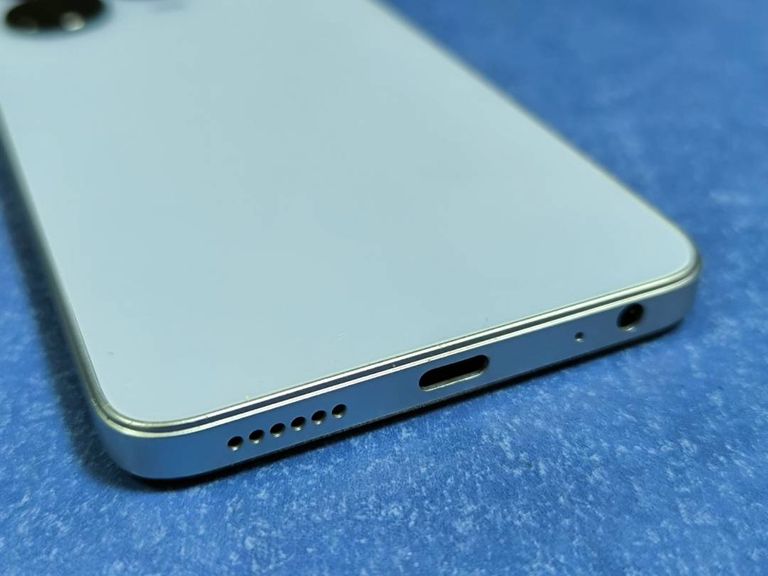 Розпродаж Tecno spark go 2024, продавець Техноскарб
