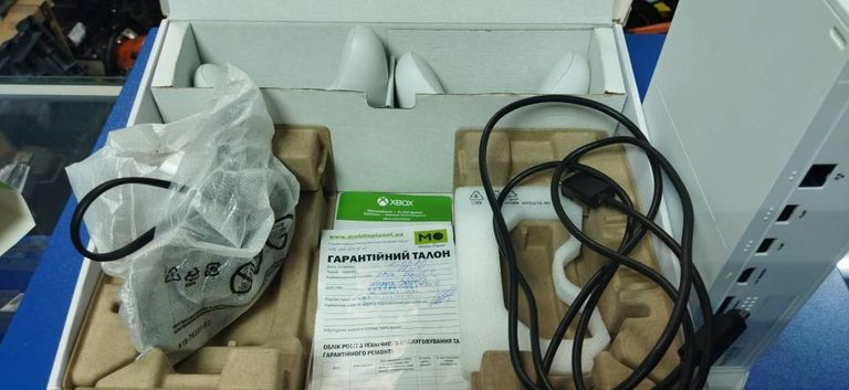 Розпродаж Microsoft xbox series s 512gb, продавець Техноскарб